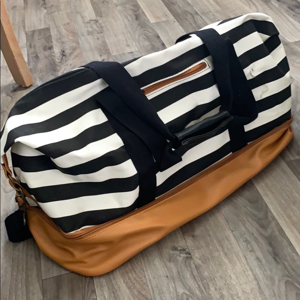 DSW large tote
